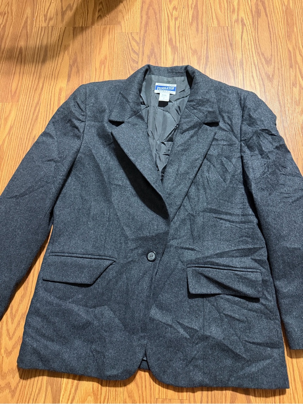 Vintage Pendleton Charcoal Gray 100% Virgin Wool Blazer Jacket Single Button 8